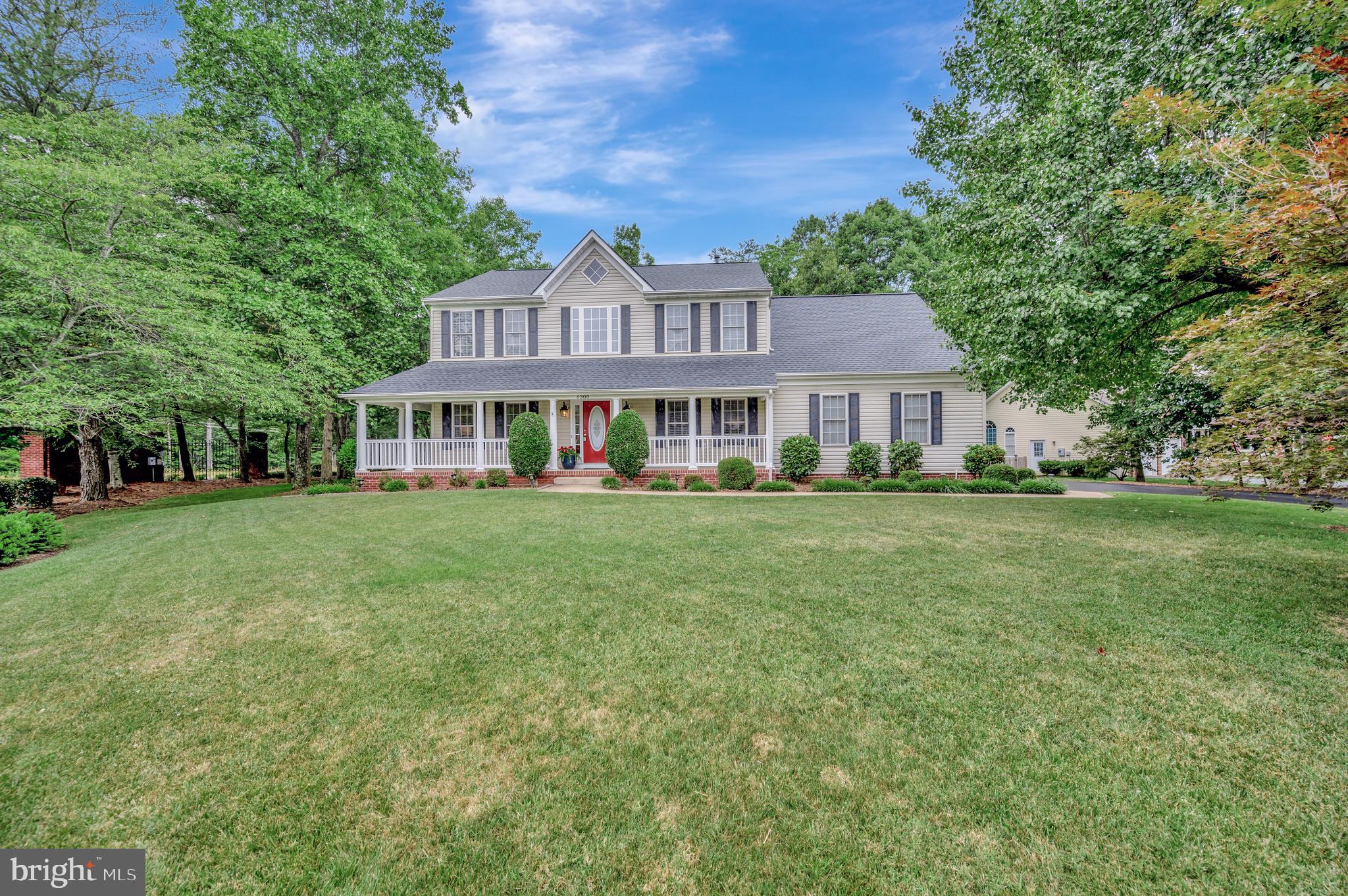 FOX POINT - Residential