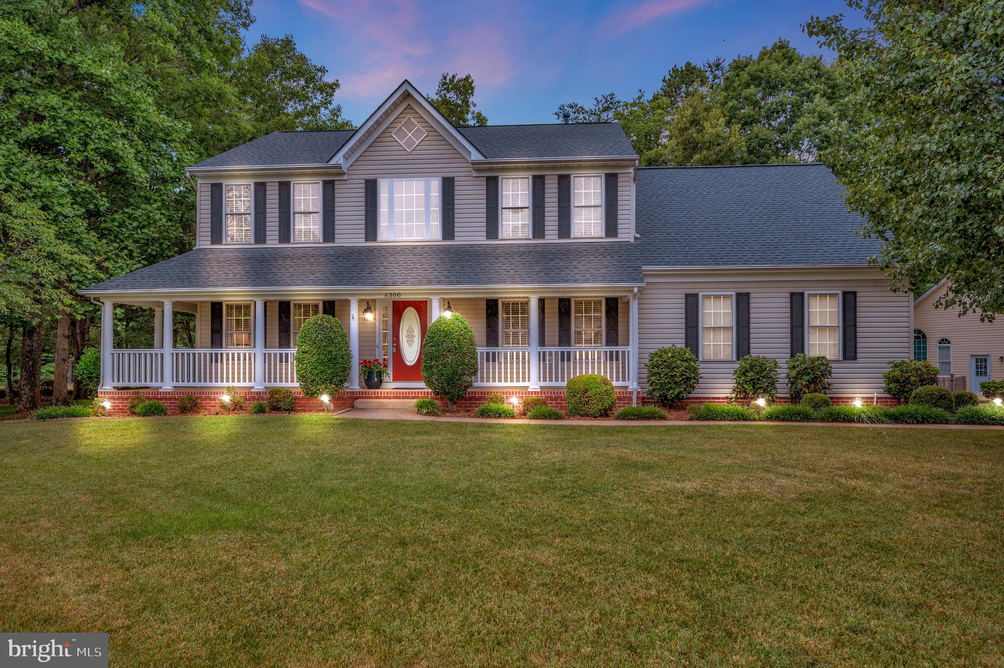 FOX POINT - Residential