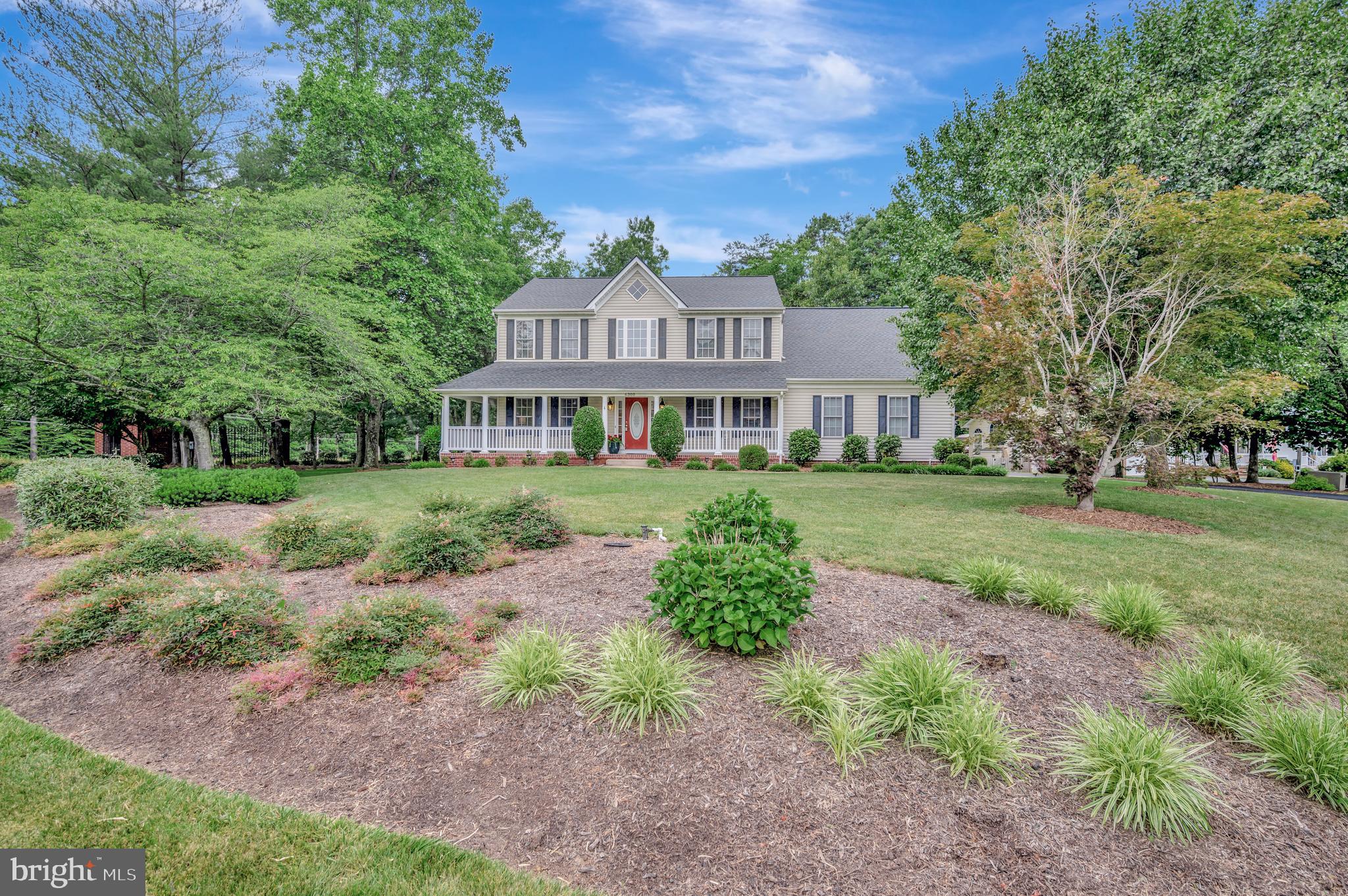 FOX POINT - Residential