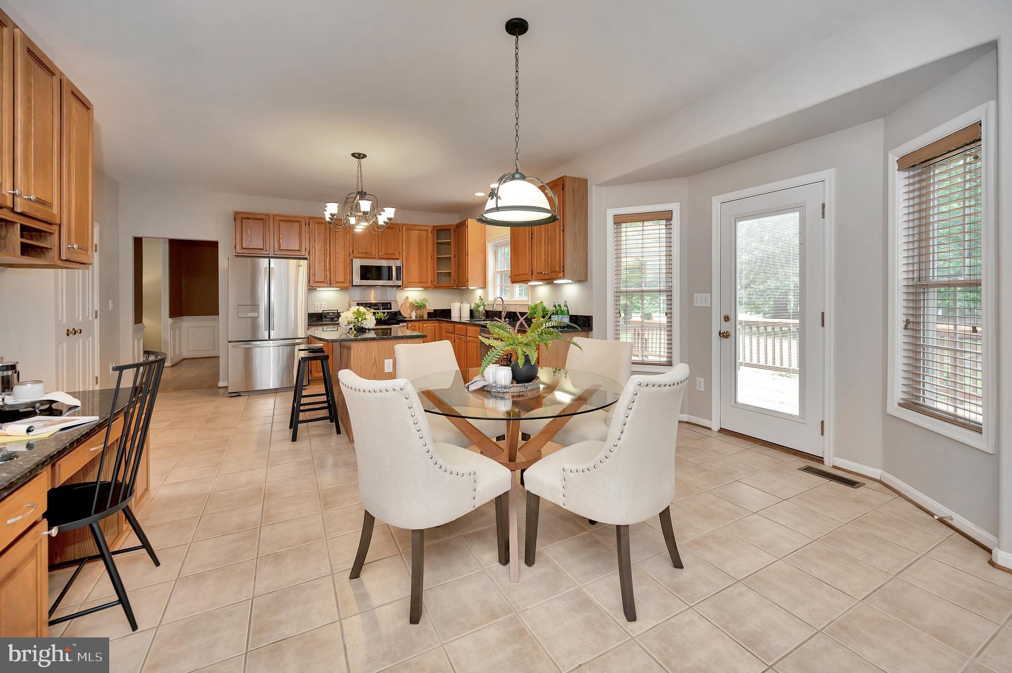 FOX POINT - Residential