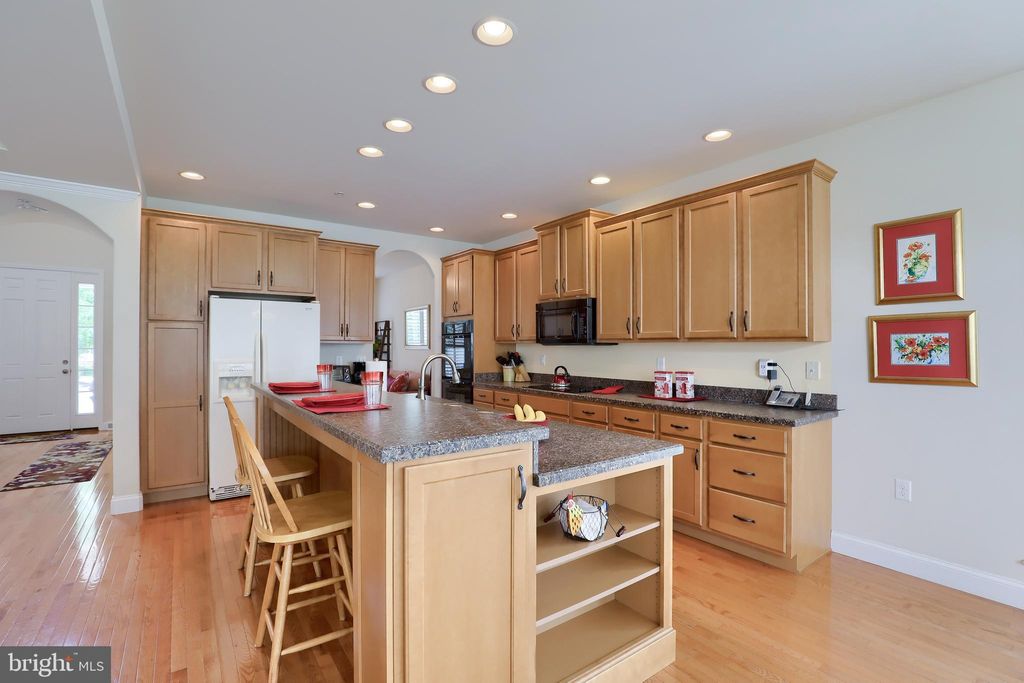 Photo of 1333 HAMMOCK WAY, LANCASTER, PA 17601 (MLS # PALA2034588)