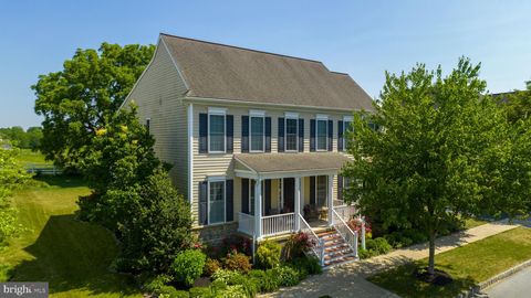 Photo of 1333 HAMMOCK WAY, LANCASTER, PA 17601 (MLS # PALA2034588)