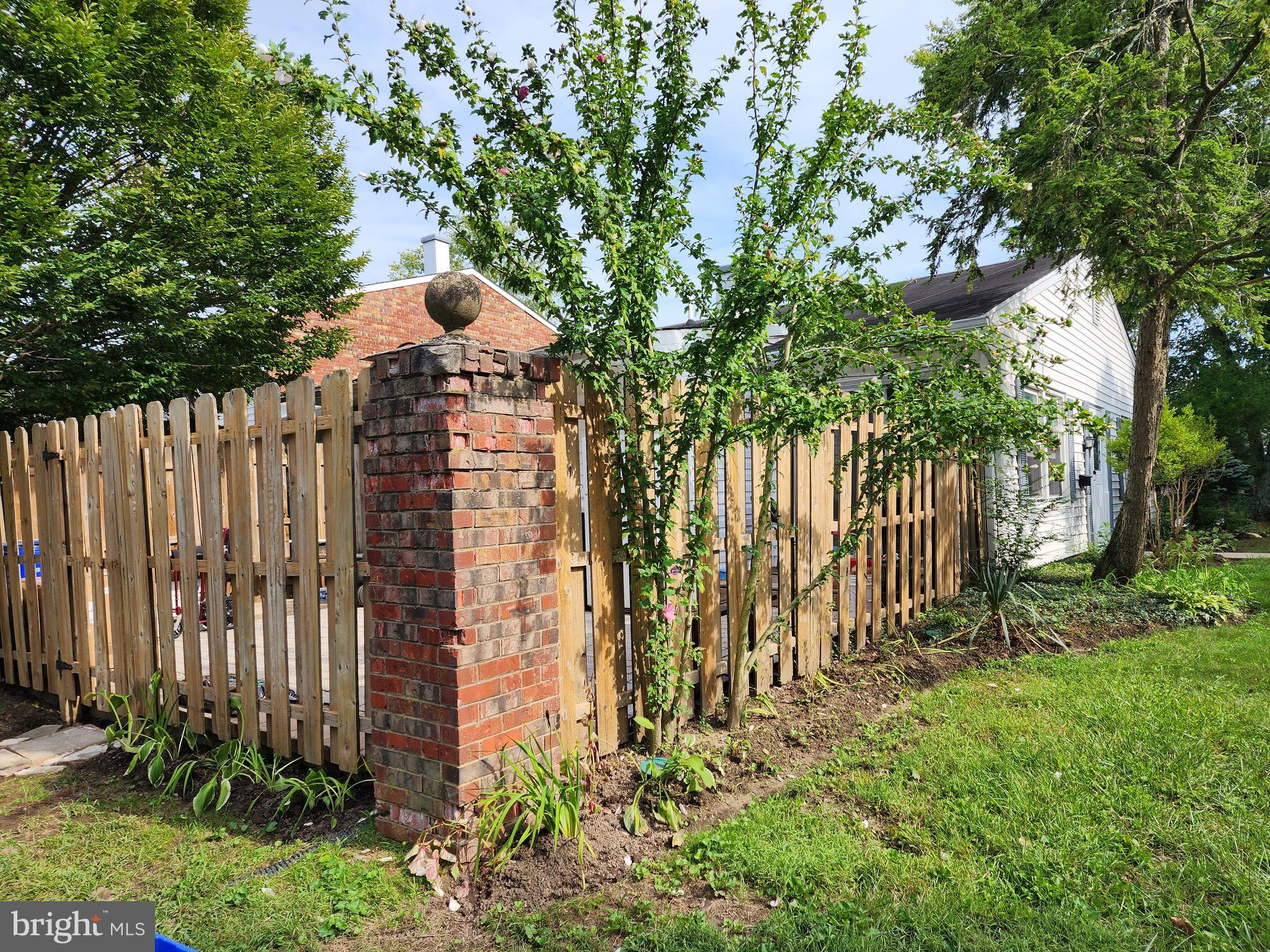 BELAIR TOWN - Residential