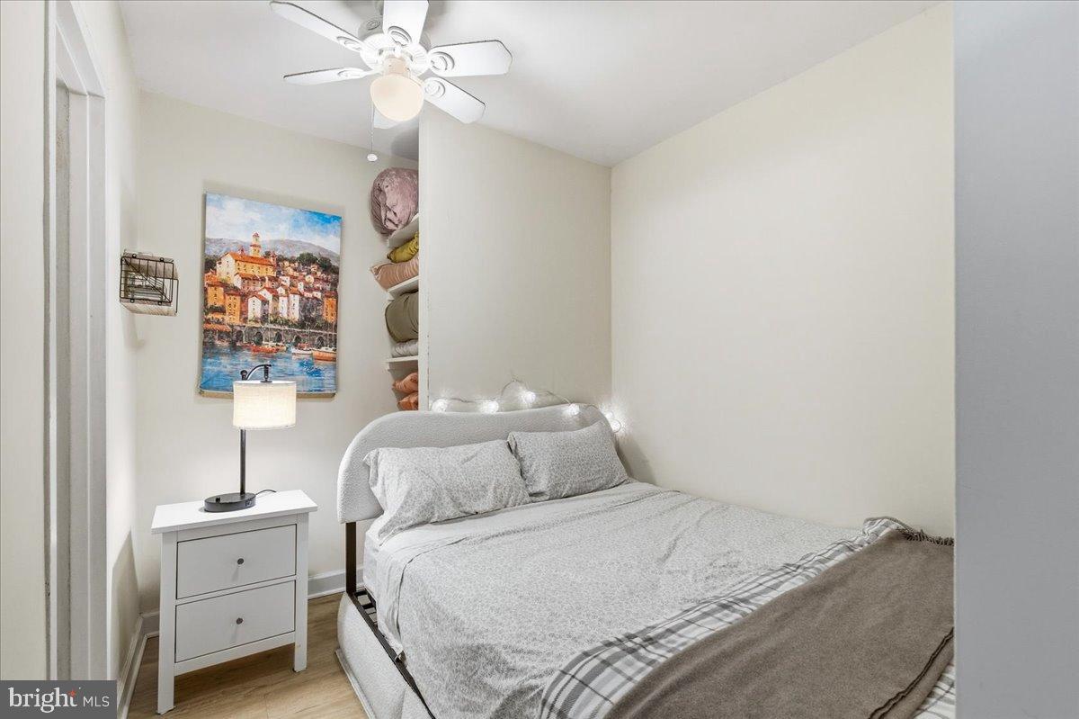 RIVER PLACE - Residential Lease