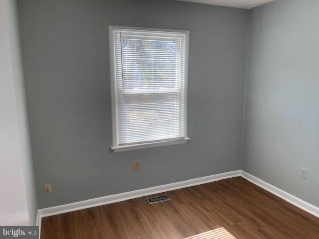 HILLCREST TOWNE - Residential