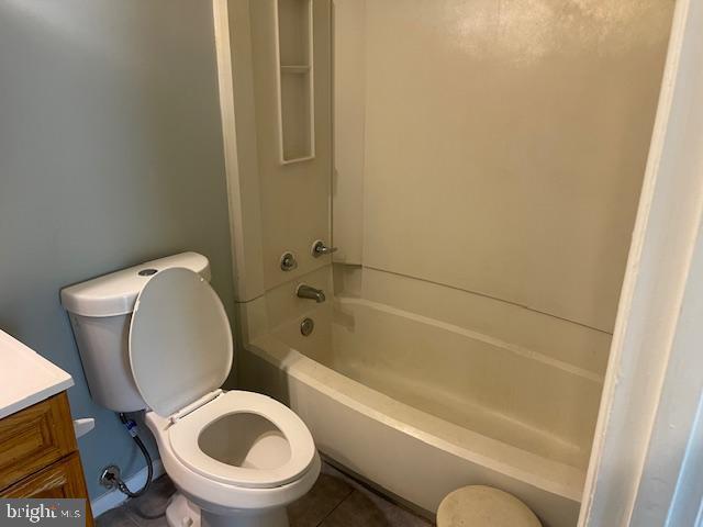 HILLCREST TOWNE - Residential