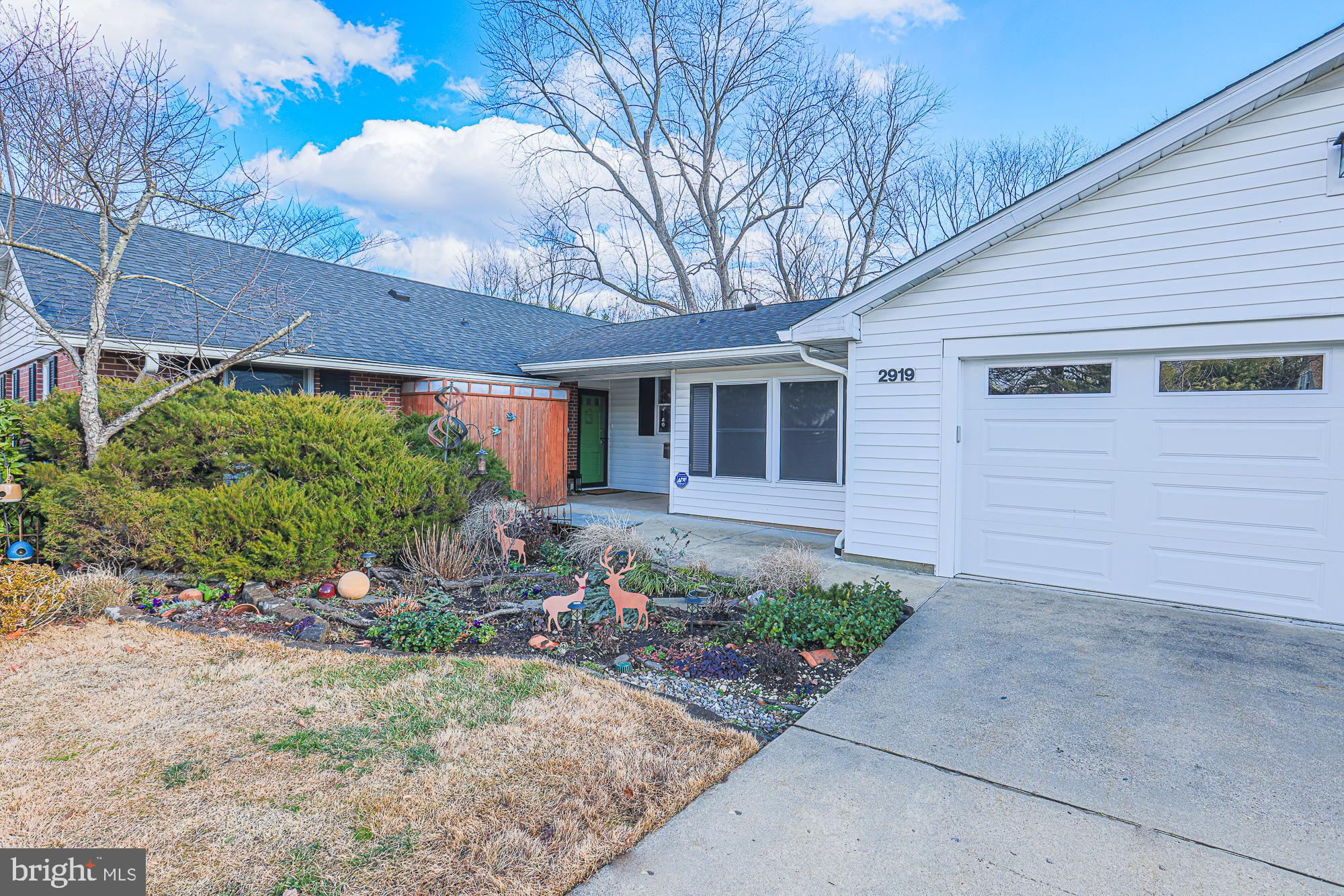 2919 STONYBROOK DRIVE