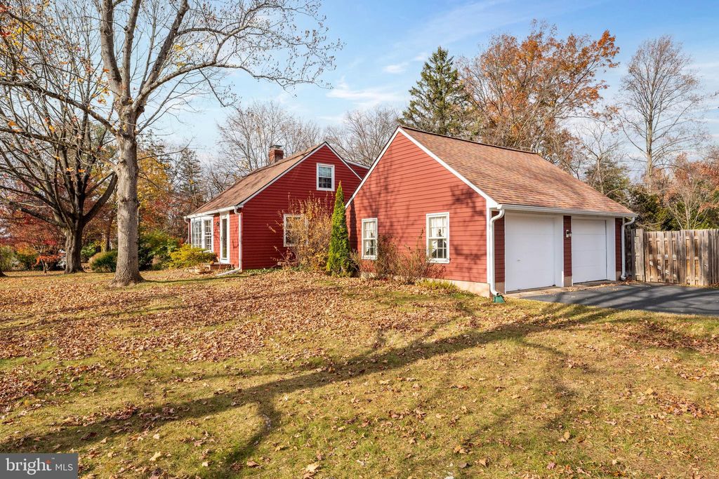 Photo of 409 S 5th Street, NORTH WALES, PA 19454 (MLS # PAMC2162090)