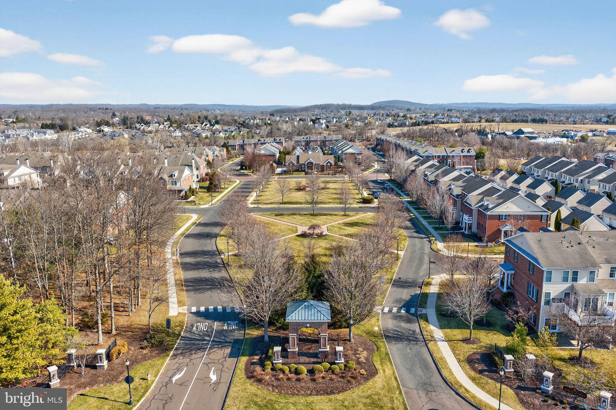 ARBOR POINT - Residential