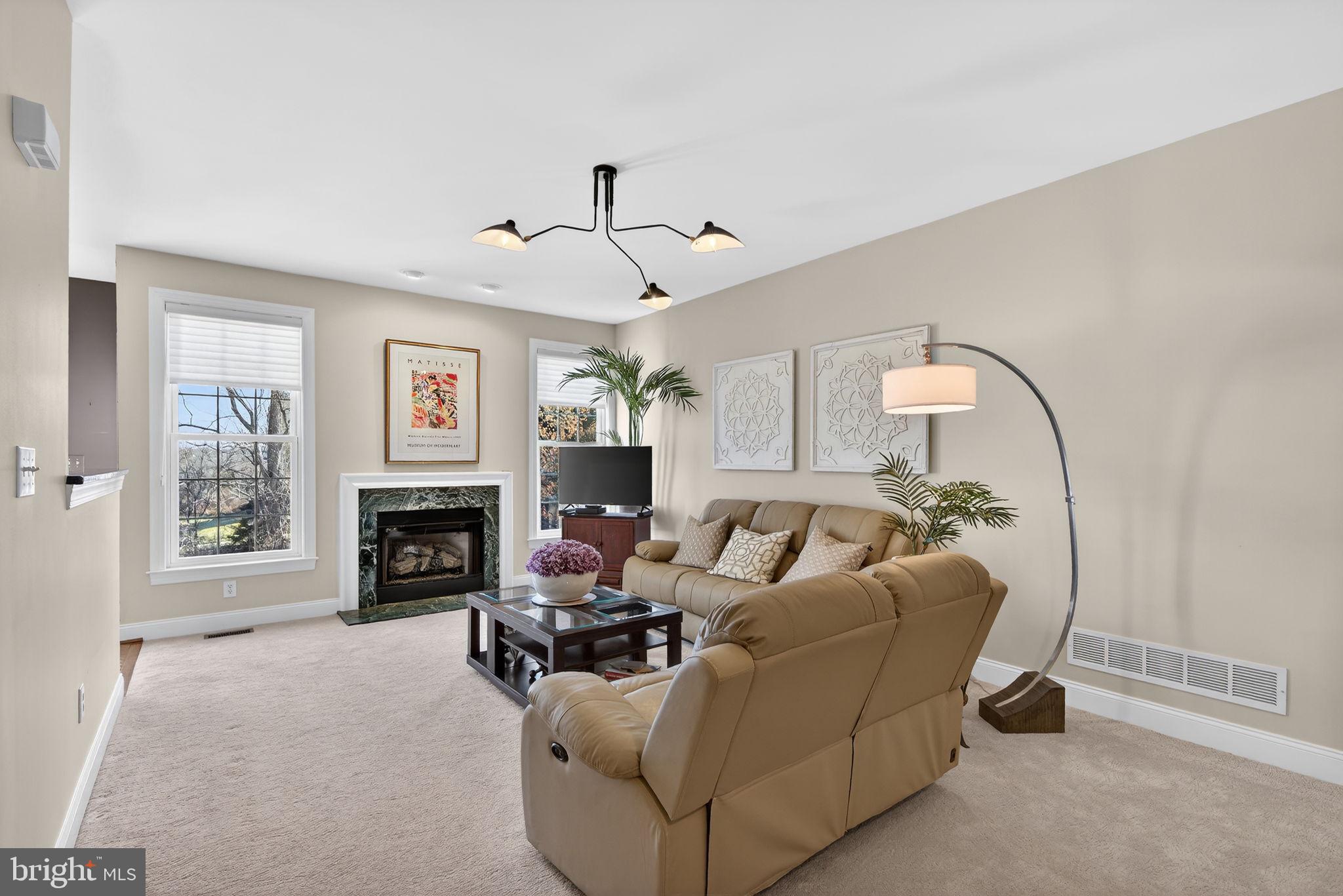 ARBOR POINT - Residential