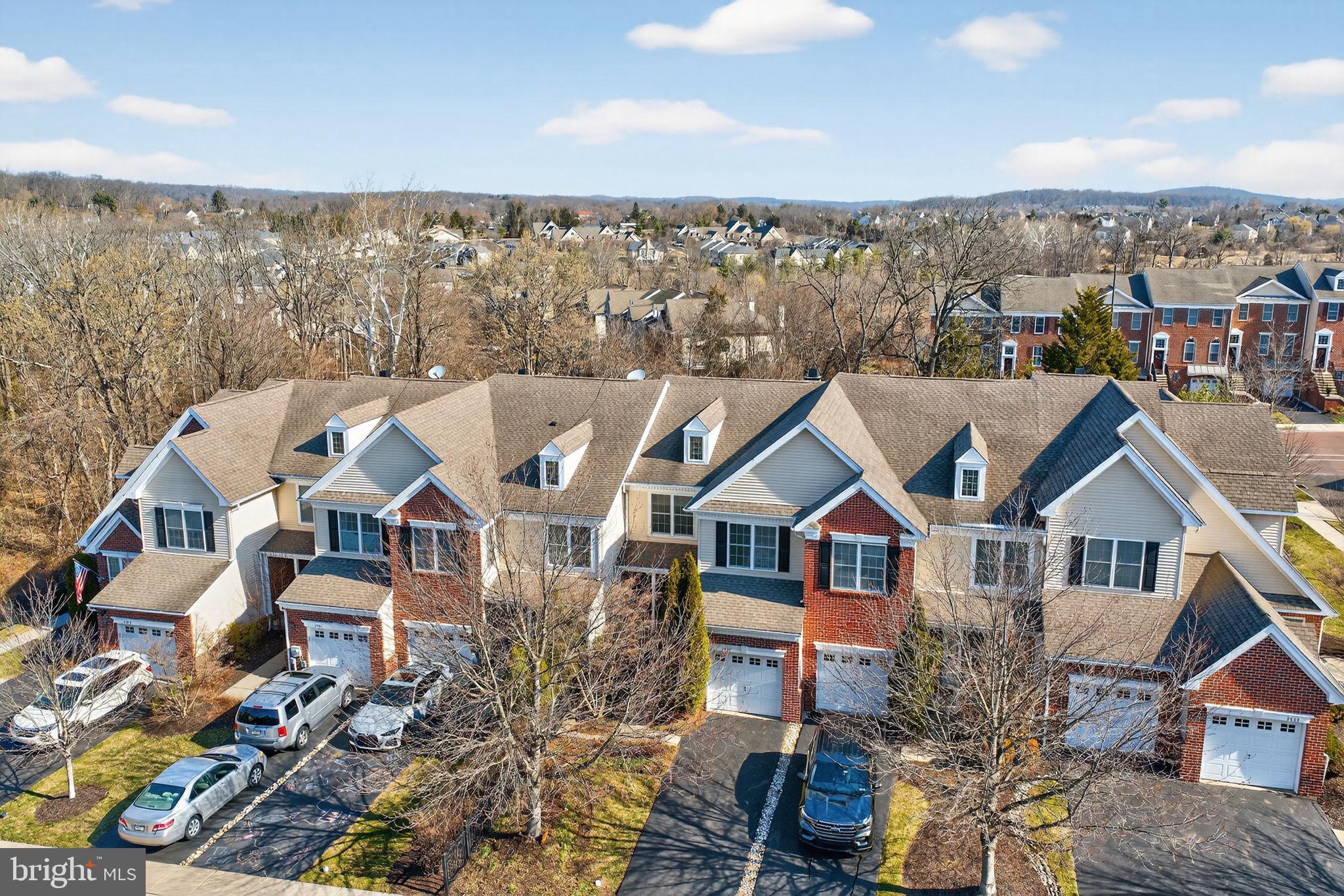 ARBOR POINT - Residential