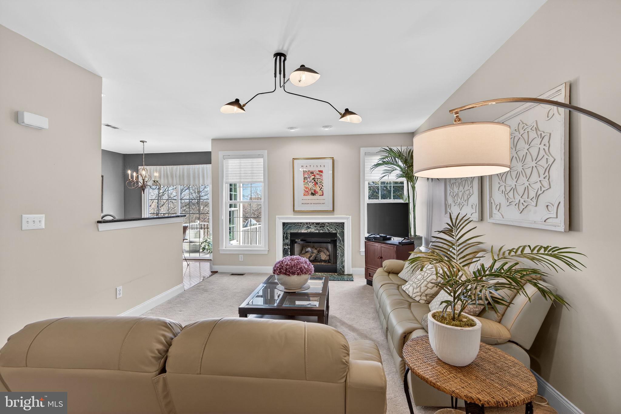 ARBOR POINT - Residential