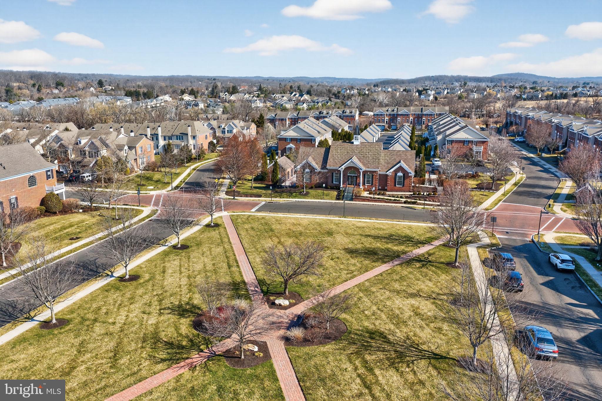 ARBOR POINT - Residential