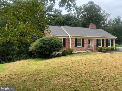 2227 RIDGEWOOD DRIVE LYNCHBURG VA 24503