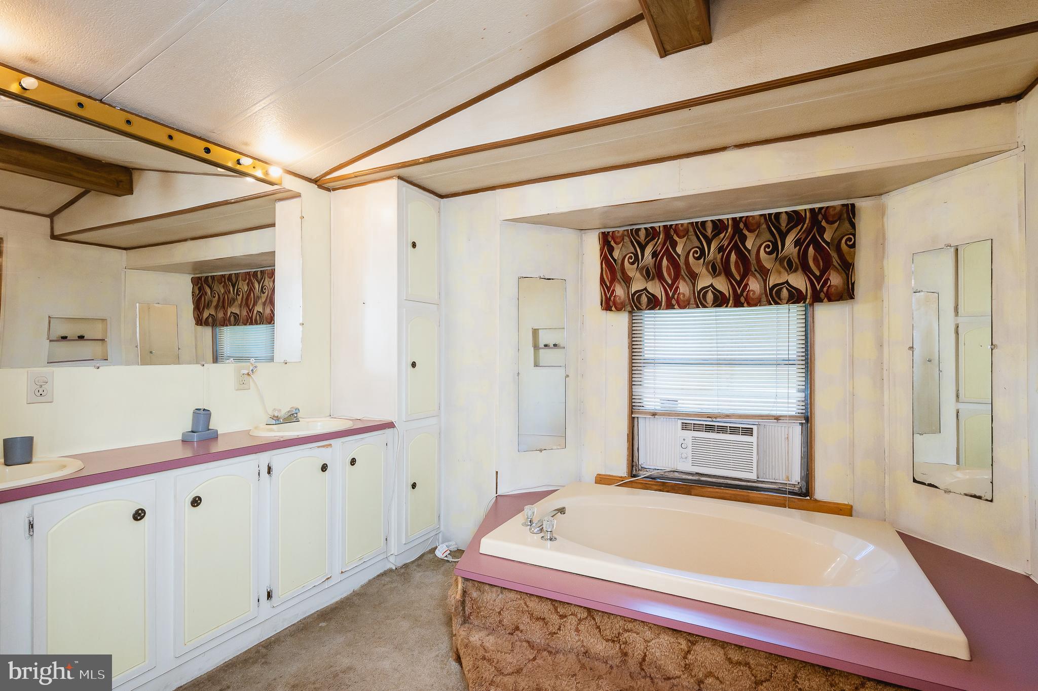 CONOWINGO MOBILE HOME PARK - Residential