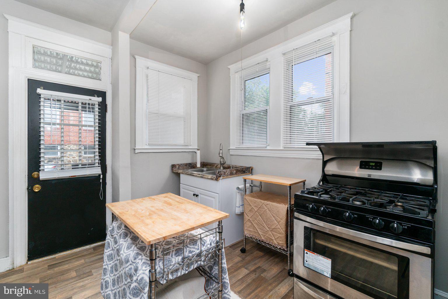 WAVERLY - Residential