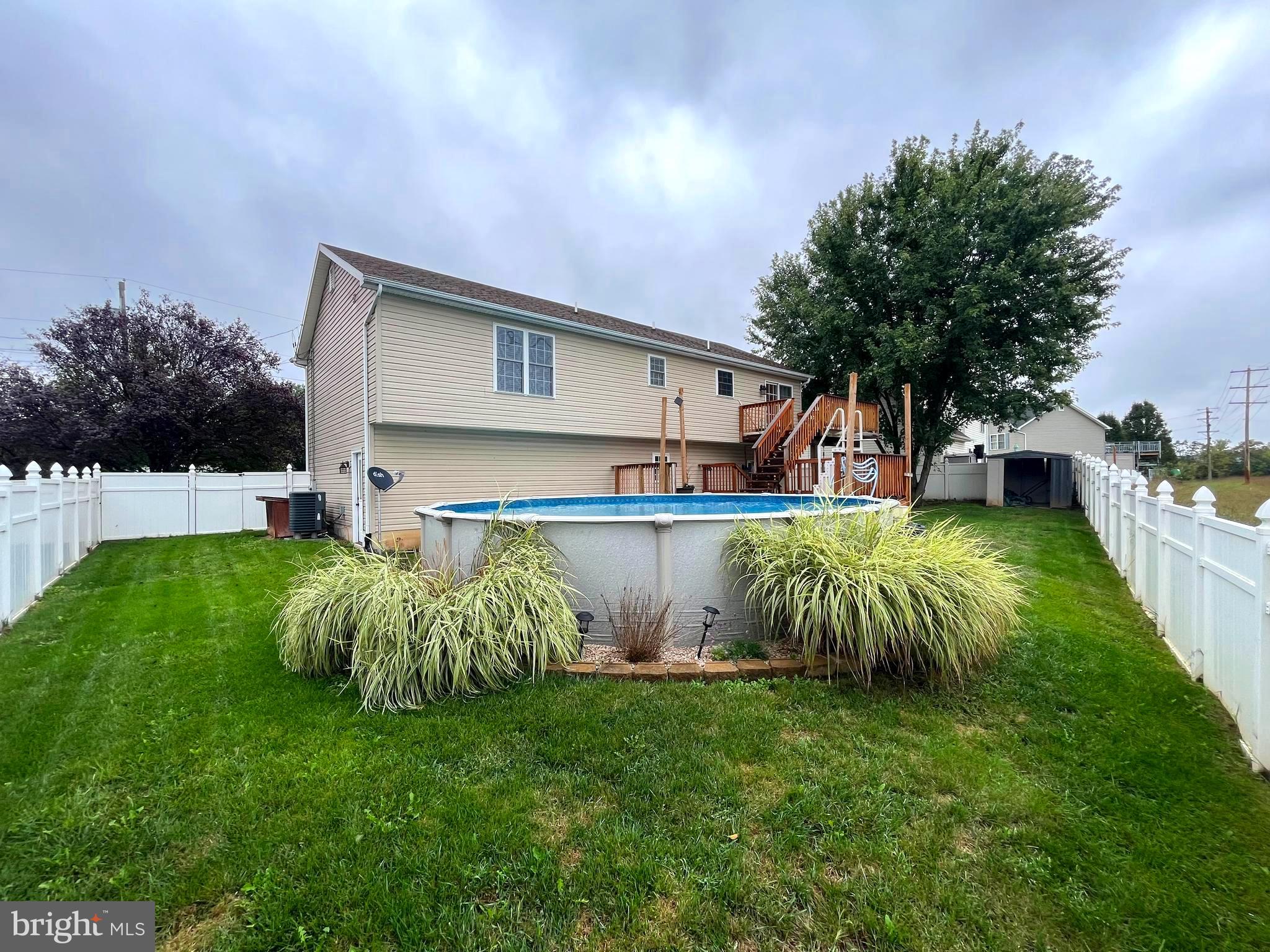 EASTSIDE VILLAGE - Residential