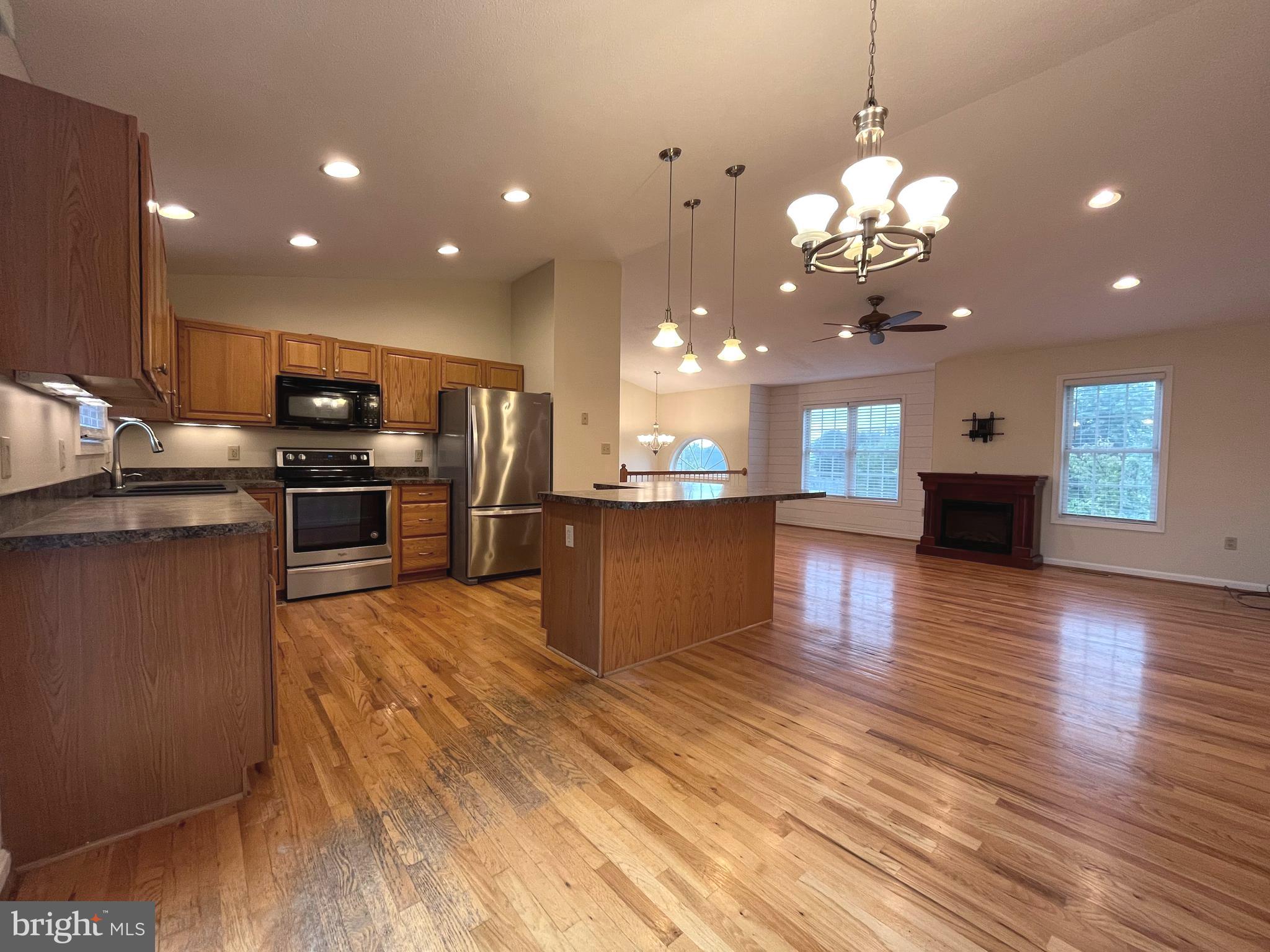 EASTSIDE VILLAGE - Residential