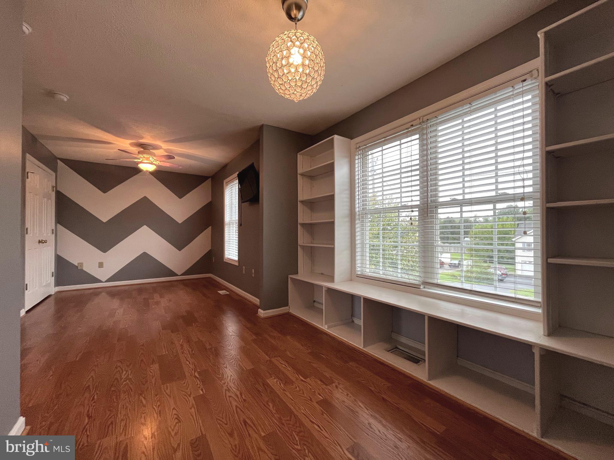 EASTSIDE VILLAGE - Residential