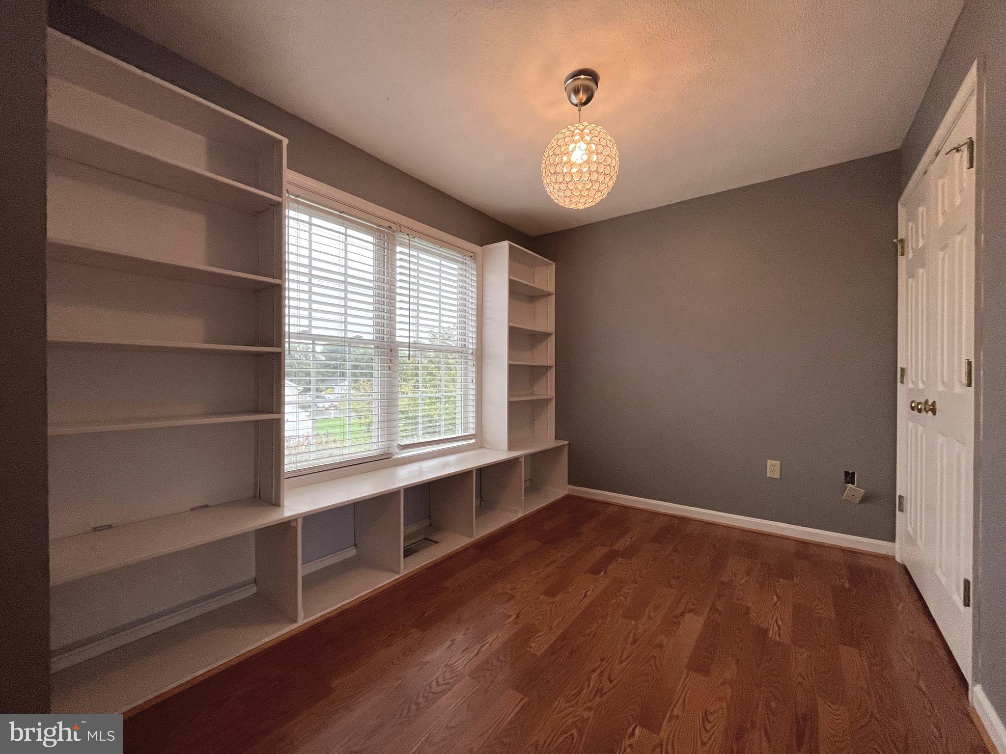 EASTSIDE VILLAGE - Residential