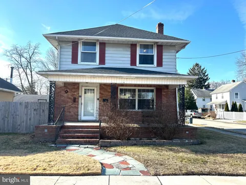 241 Broadway St, Penns Grove, NJ 08069 - #: NJSA2013788