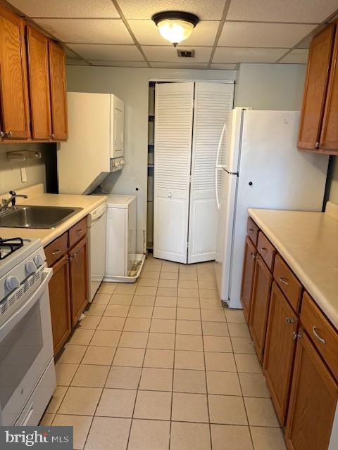 BERKSHIRE ESTATES - Residential Lease