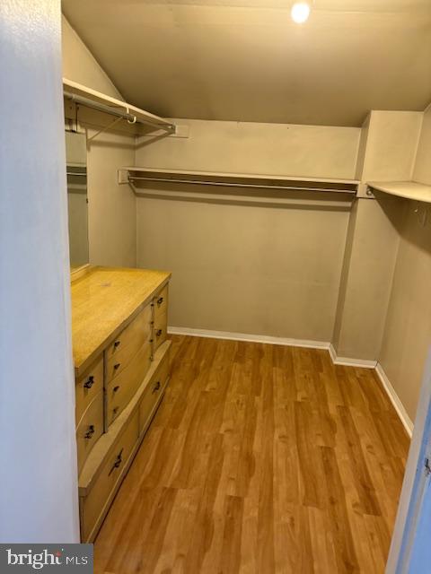 BERKSHIRE ESTATES - Residential Lease