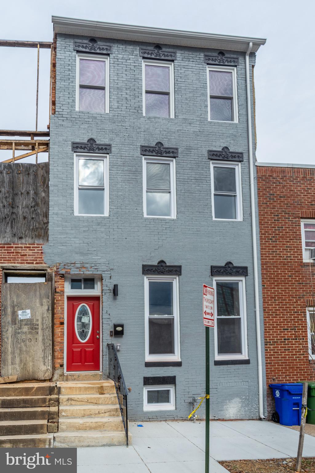 HOLLINS MARKET - Residential