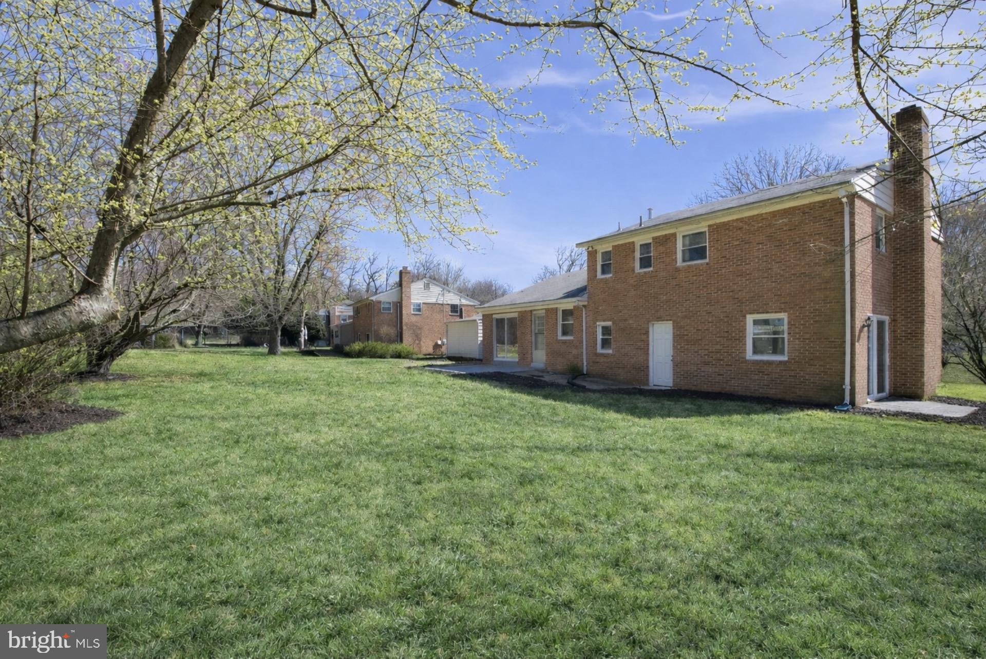 SHERWOOD FOREST - Residential