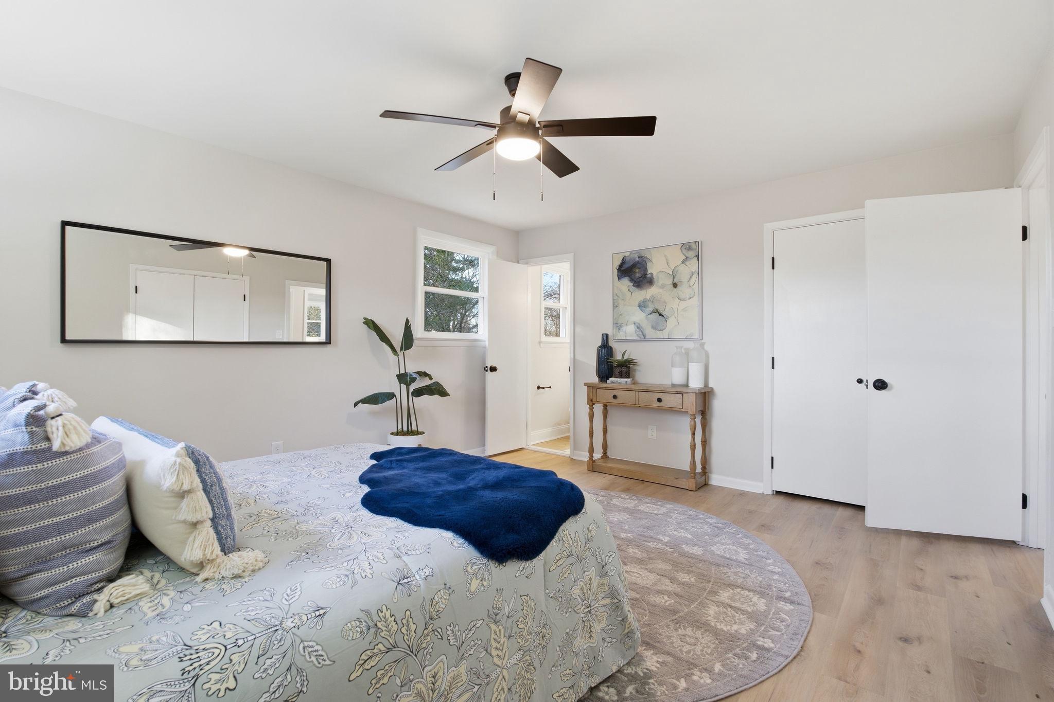 SHERWOOD FOREST - Residential