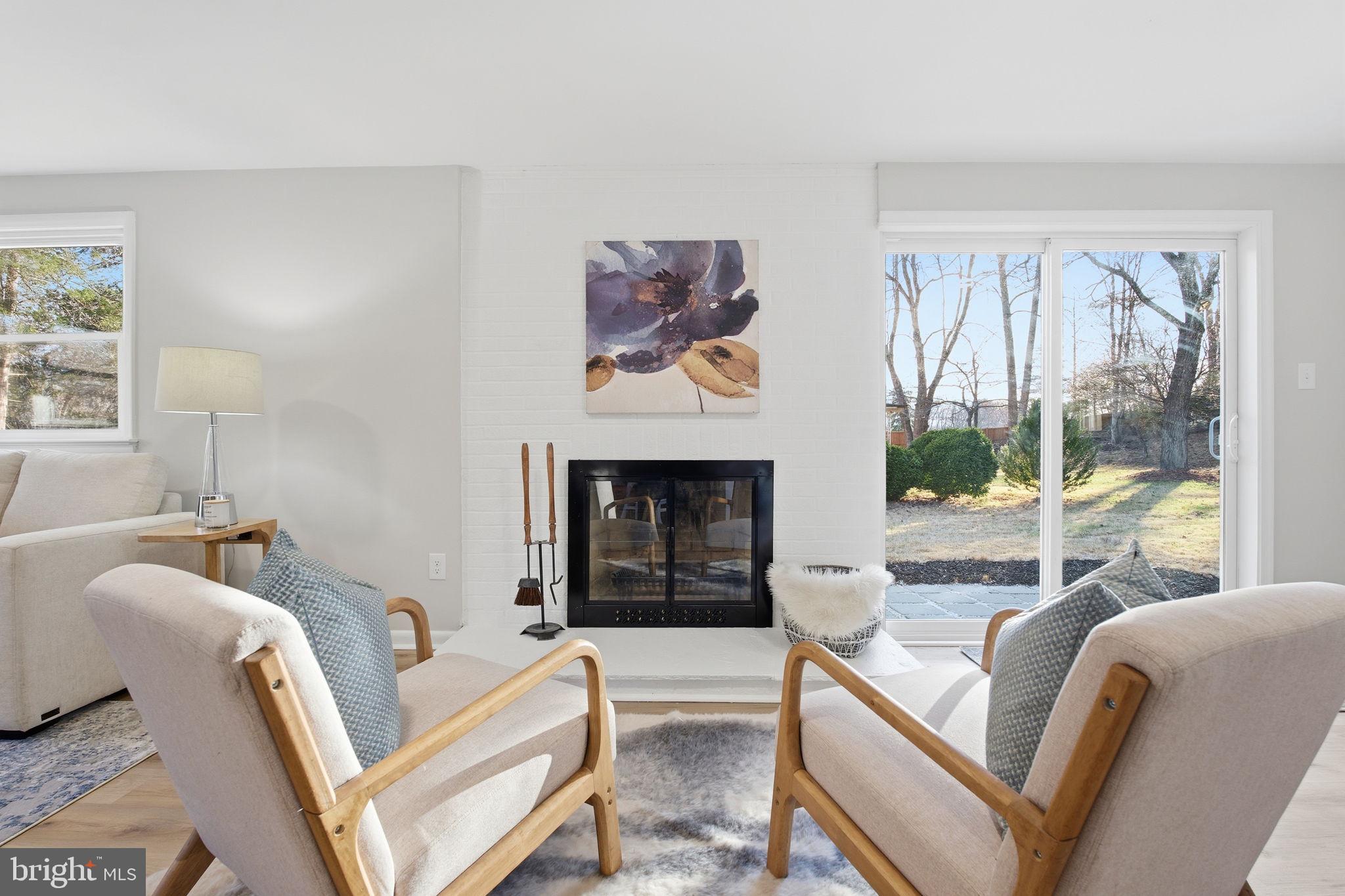 SHERWOOD FOREST - Residential