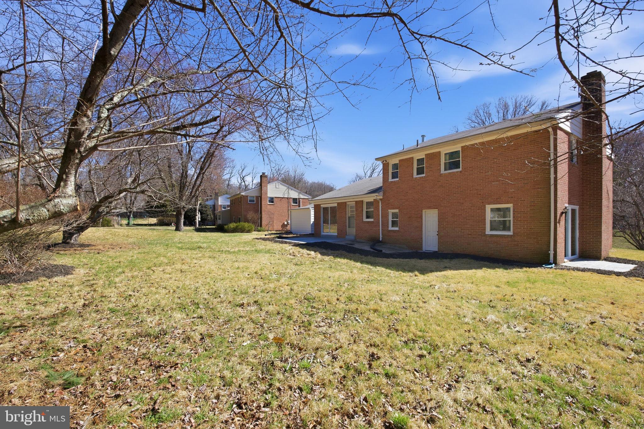 SHERWOOD FOREST - Residential