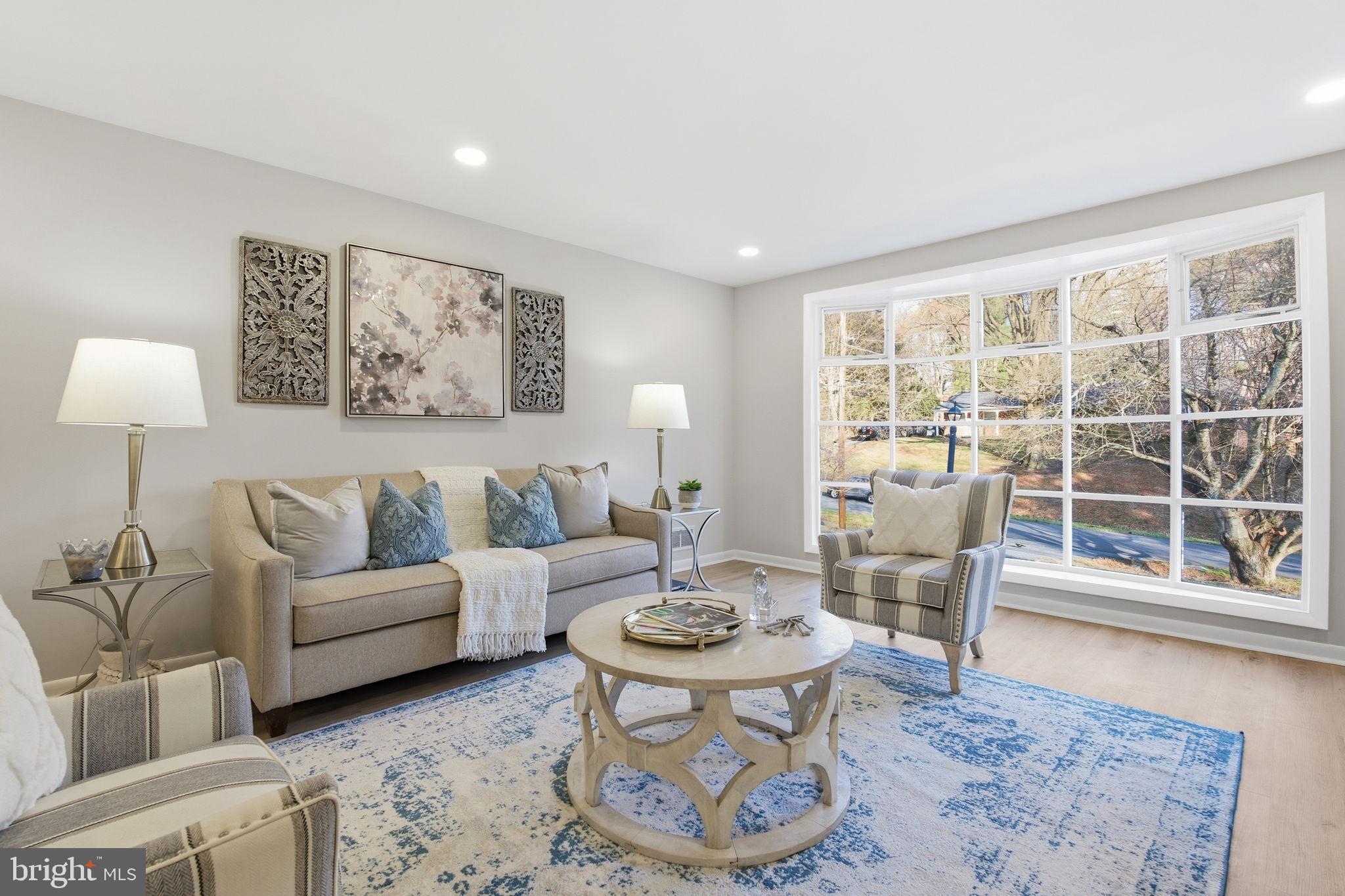 SHERWOOD FOREST - Residential