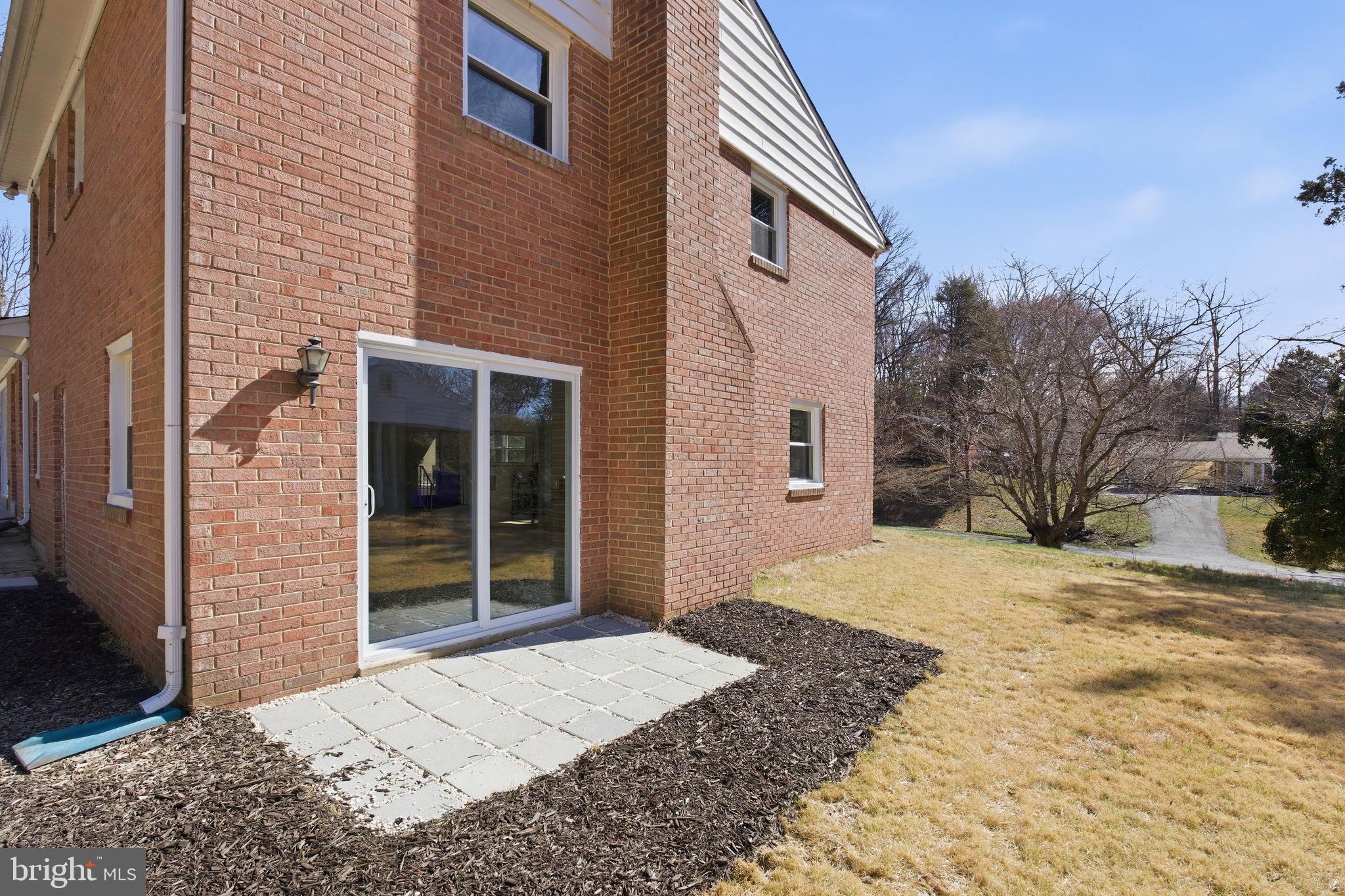 SHERWOOD FOREST - Residential