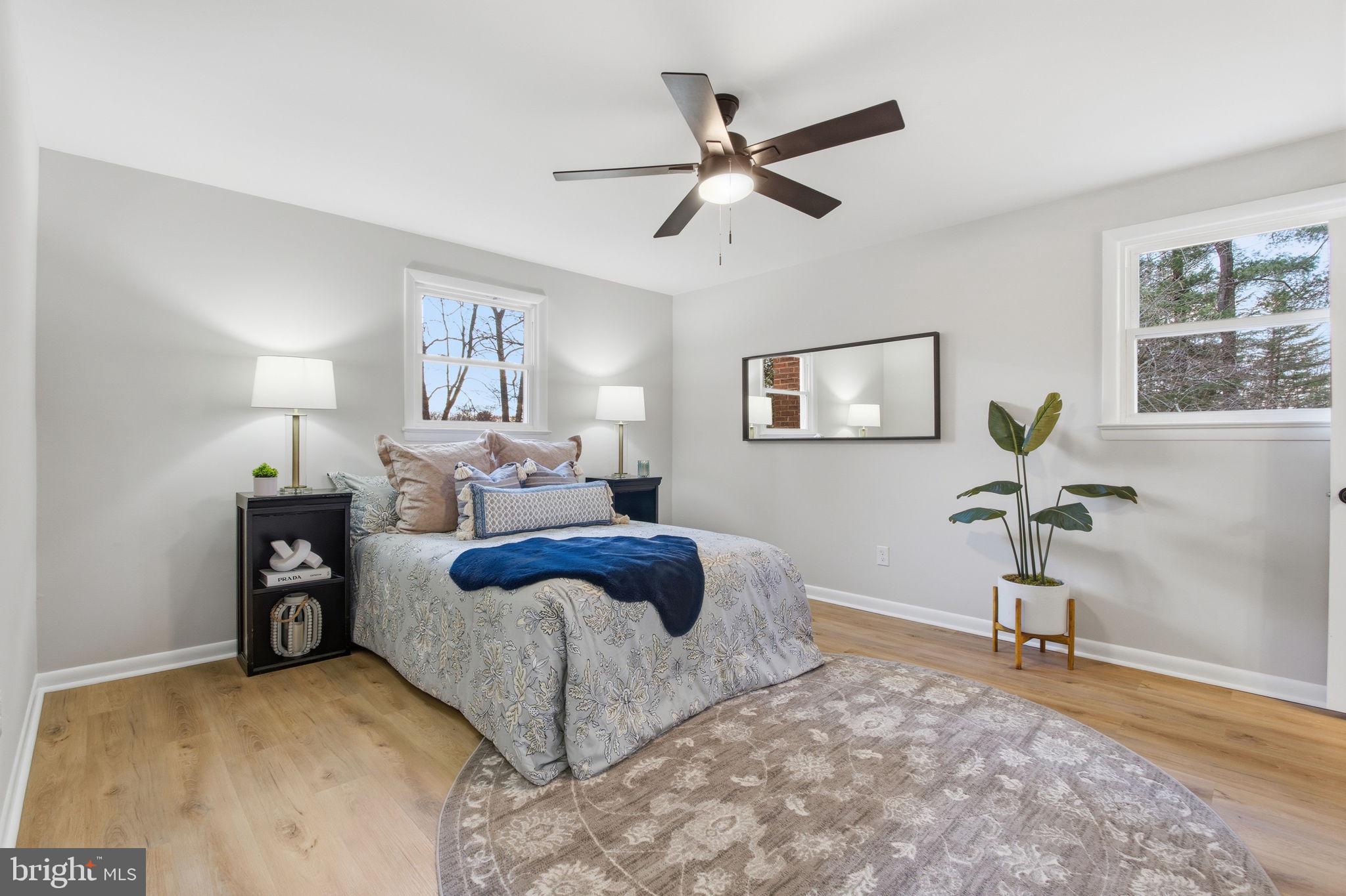 SHERWOOD FOREST - Residential