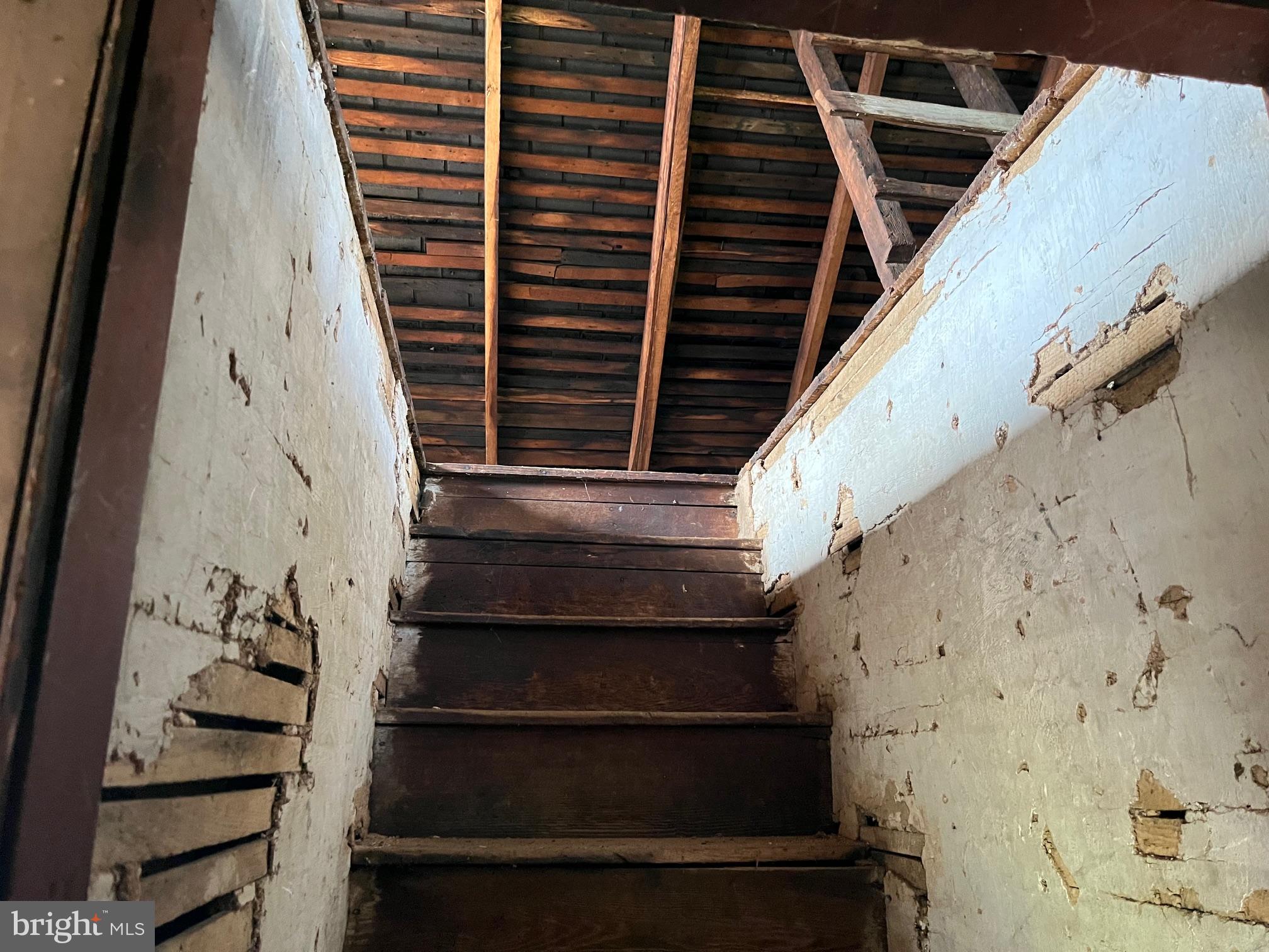 GLEN ROCK - Residential