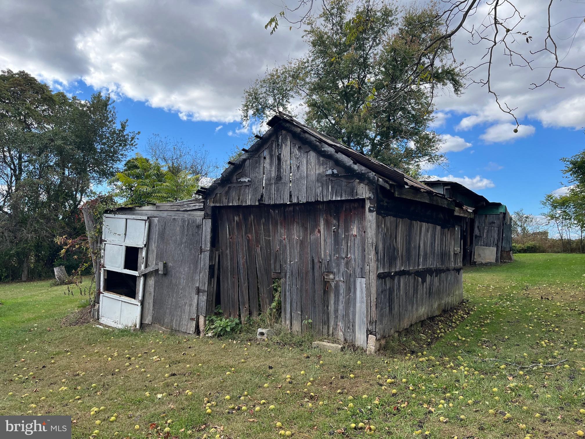 GLEN ROCK - Residential