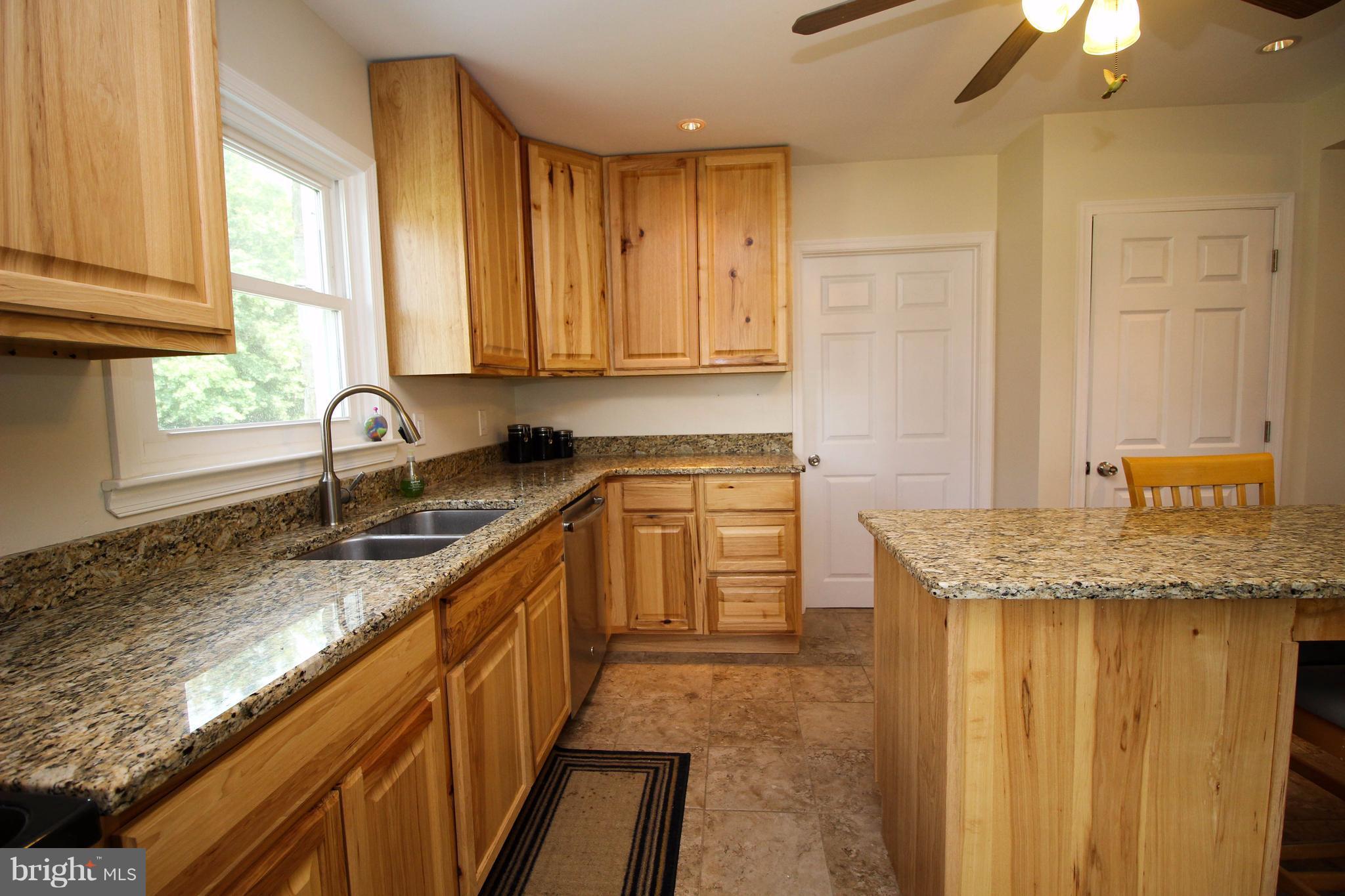 ESSEX - Commercial Sale