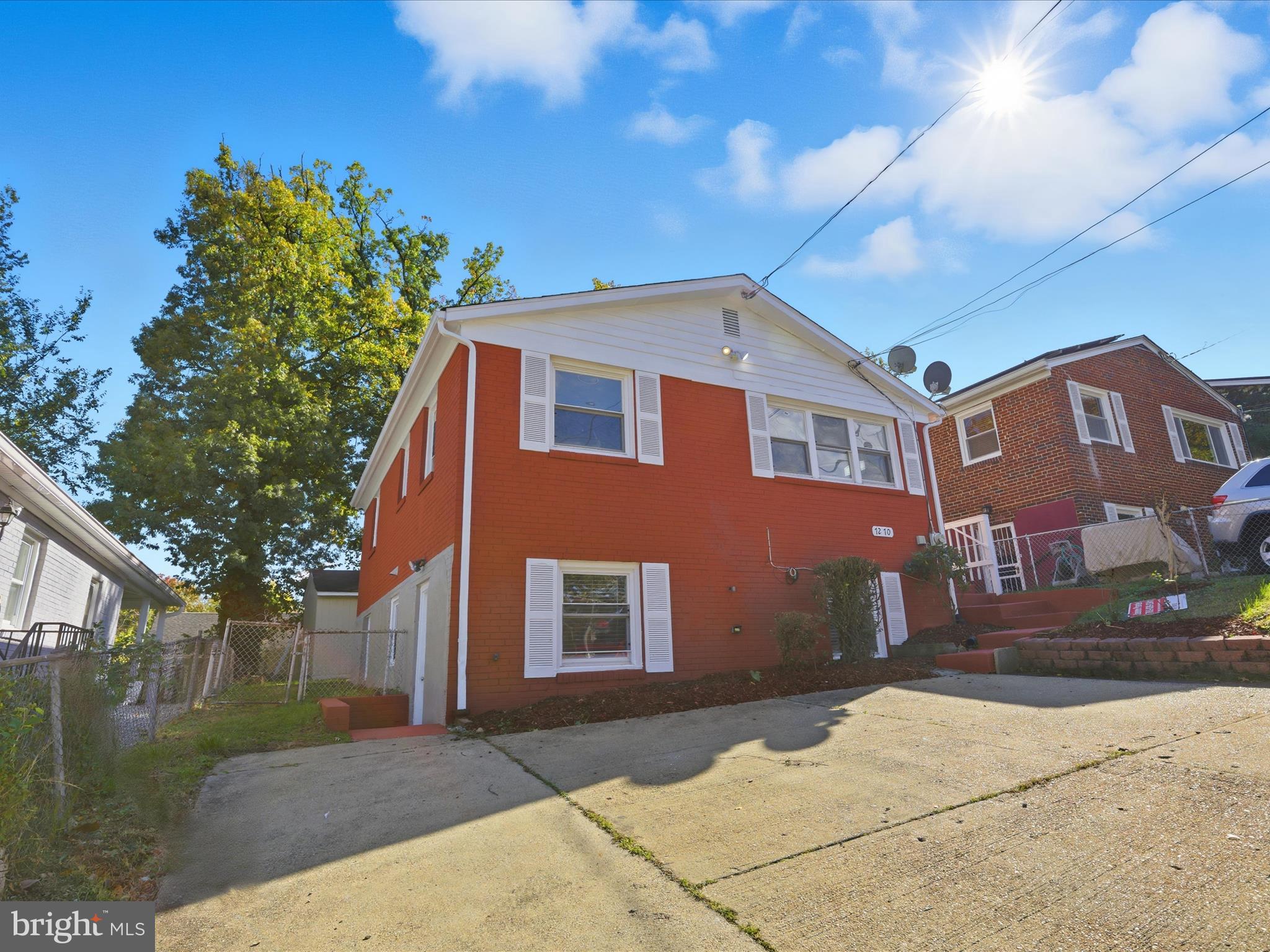 GREATER CAPITOL - Residential