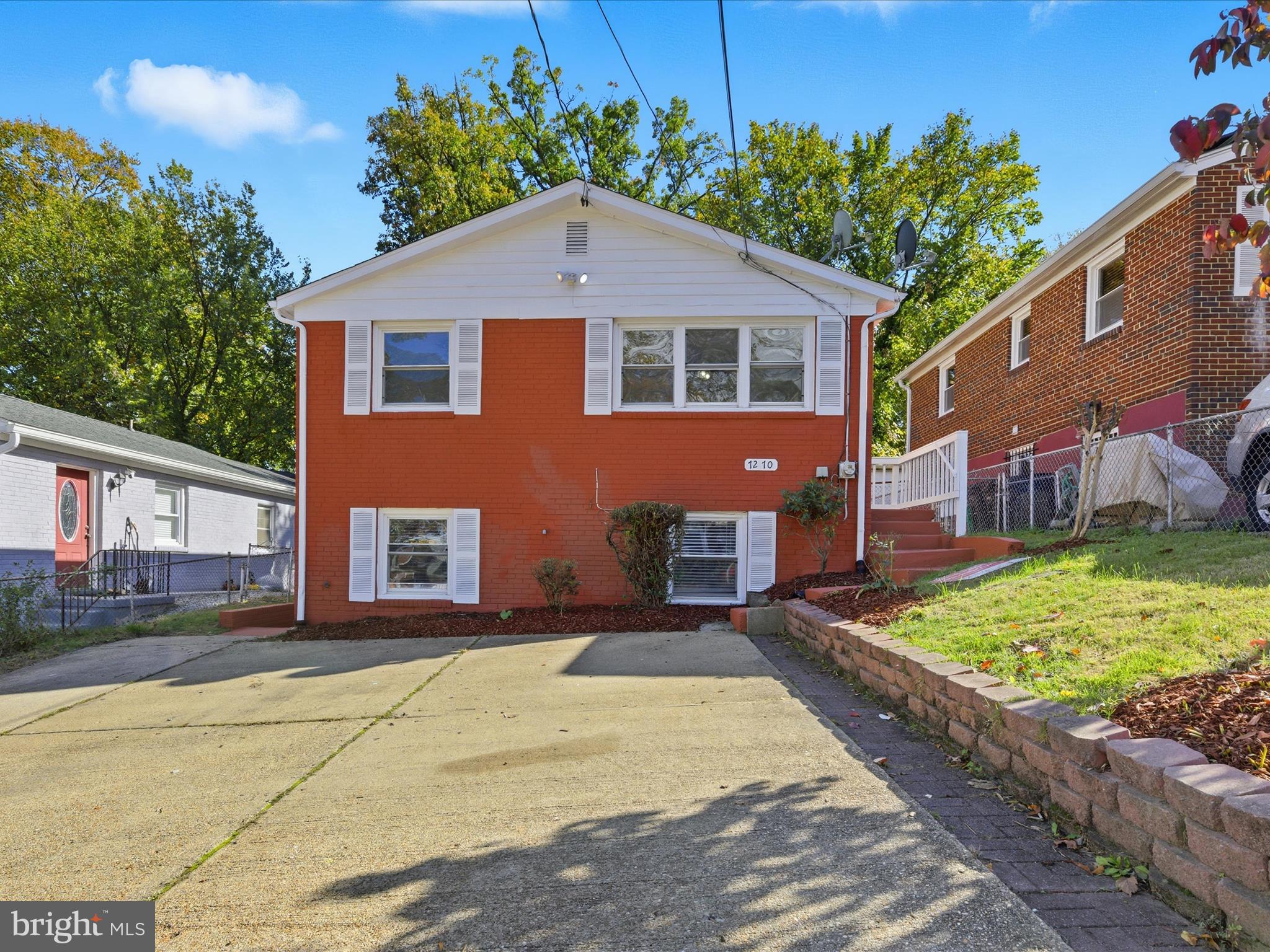 GREATER CAPITOL - Residential