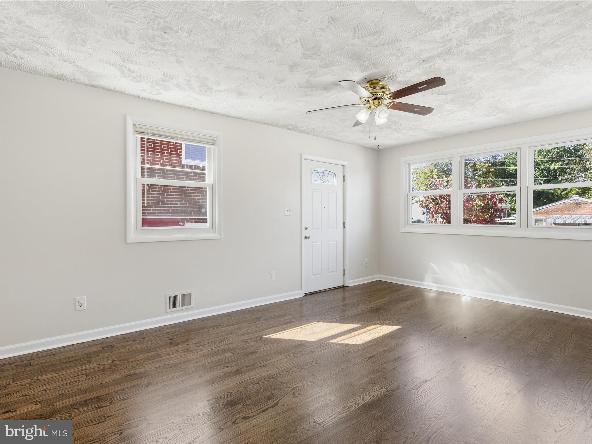 GREATER CAPITOL - Residential