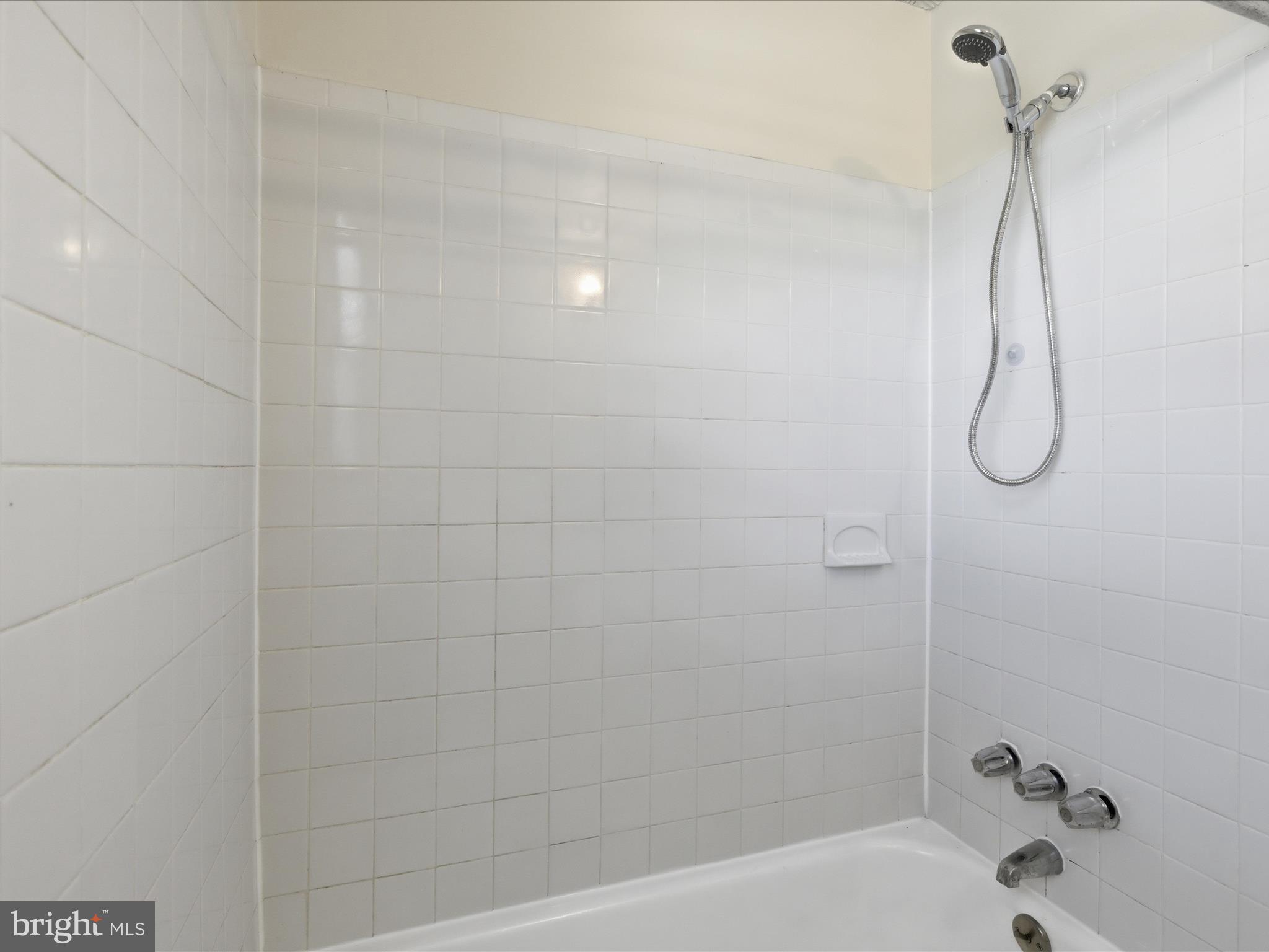 GREATER CAPITOL - Residential