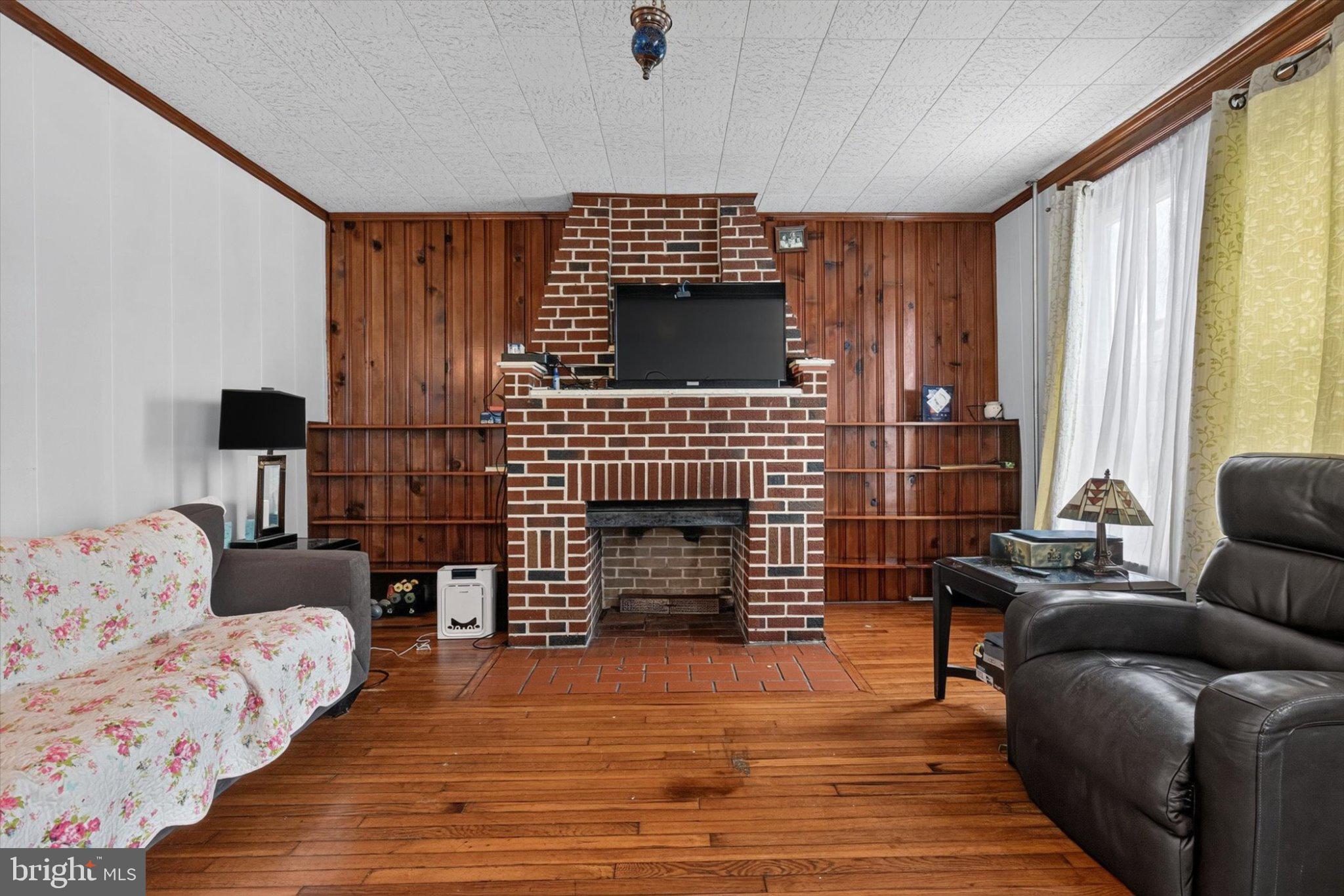 232 E MAIN STREET