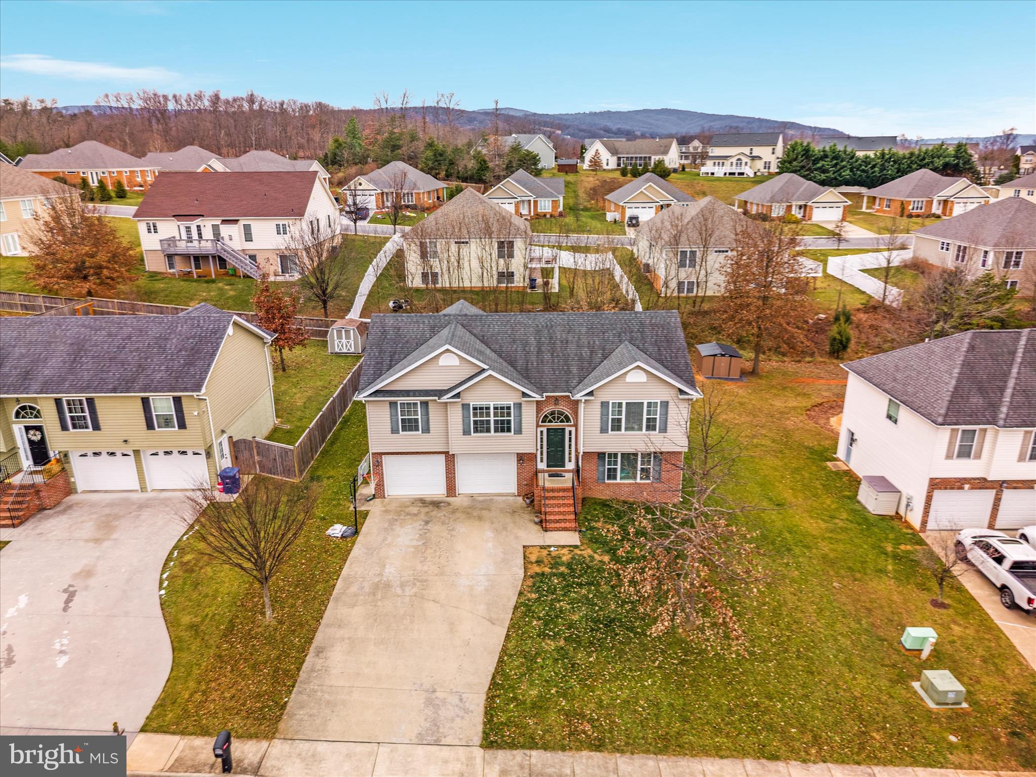 ODEN RIDGE - Residential