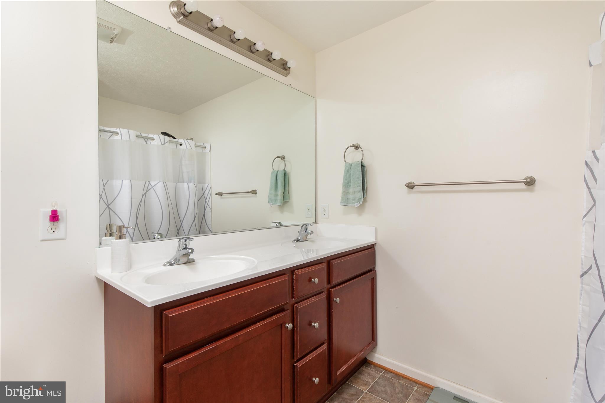 ODEN RIDGE - Residential