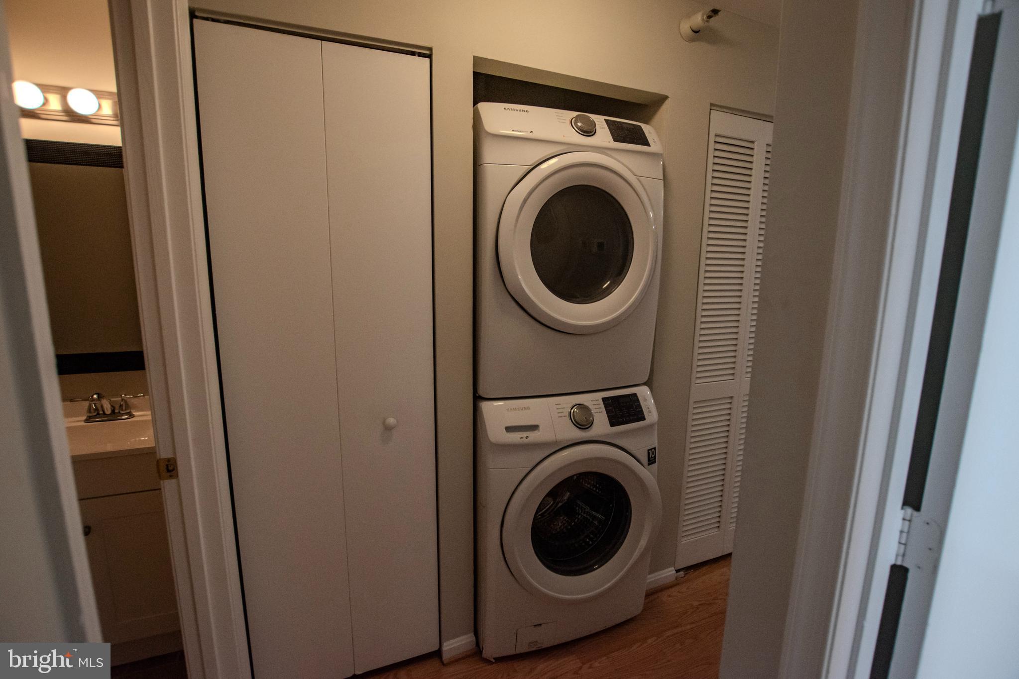 CARRIAGE POINTE AT AQUIA - Residential