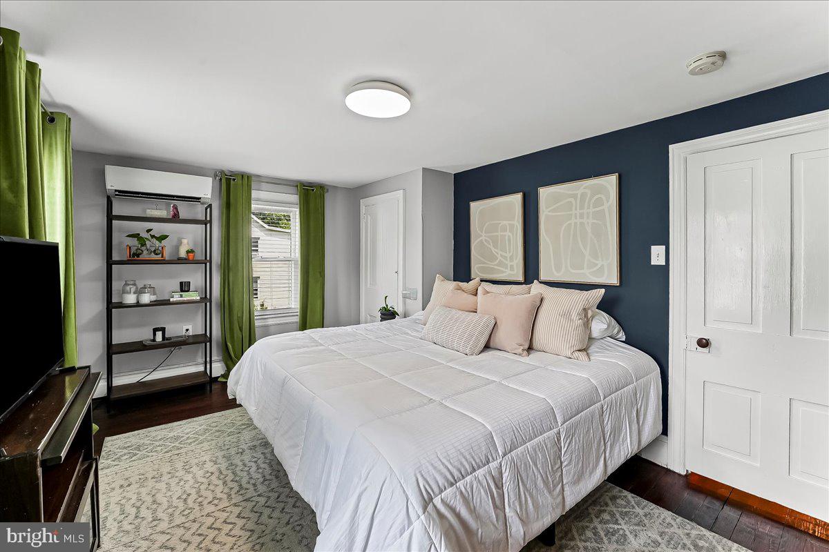 MAIN STREET VILLAG - Residential