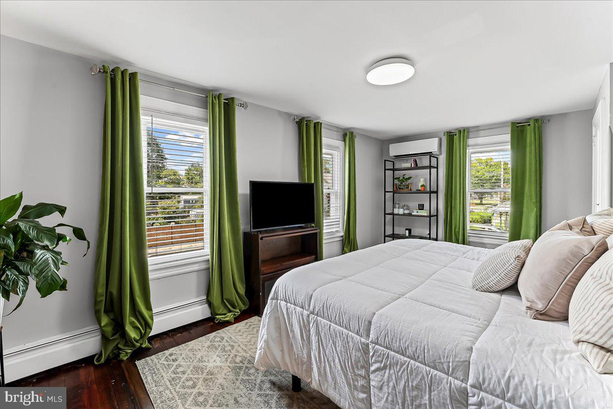 MAIN STREET VILLAG - Residential