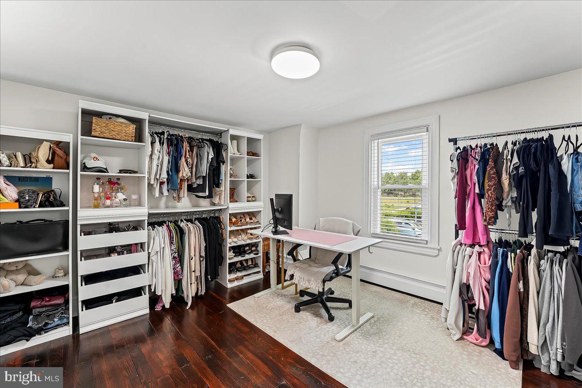 MAIN STREET VILLAG - Residential