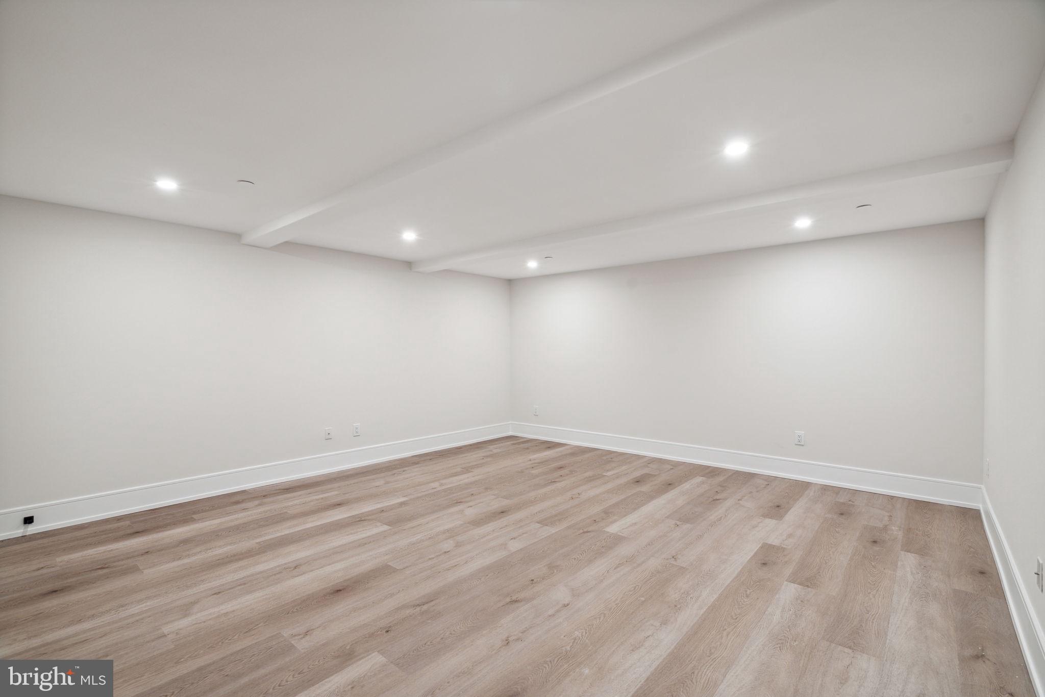 PACKER PARK - Residential